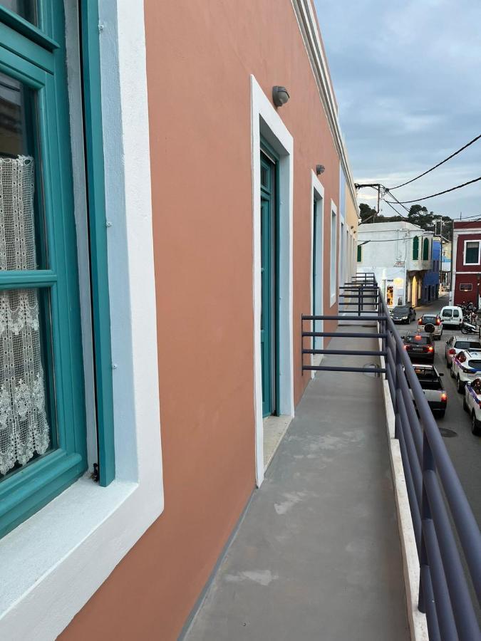 Almira Studios And Apartments Agia Marina  Extérieur photo